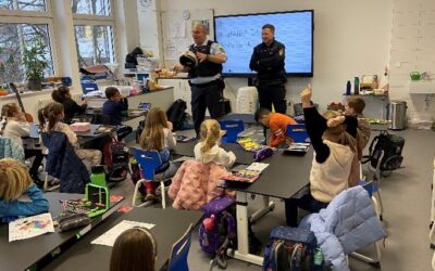 Polizei berät Erstklässler zum sicheren Schulweg